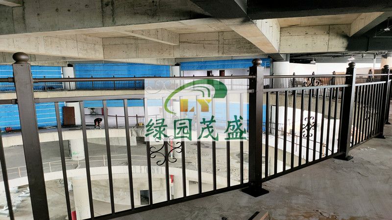 龍之谷陽(yáng)臺欄桿2.jpg